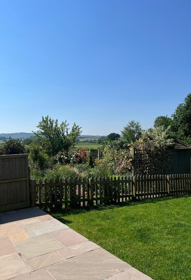 Cwm Lodge, An Idyllic Retreat In The Heart Of Herefordshire! المظهر الخارجي الصورة